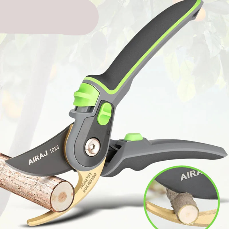 Durable Garden Pruning Shears and Folding Saw Set