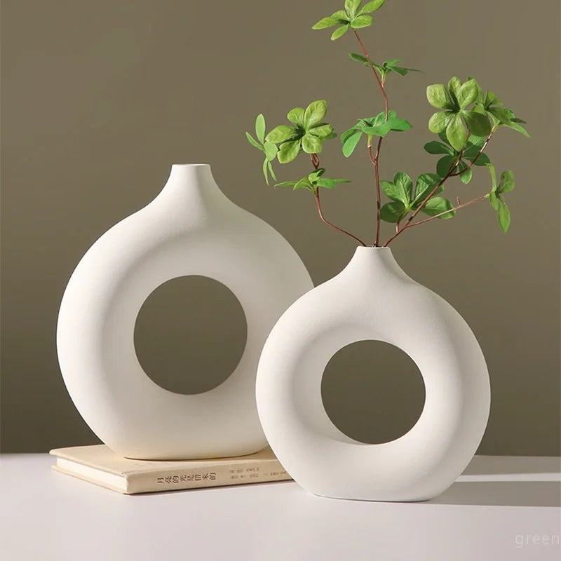 Elegant Spiral White Plastic Vase